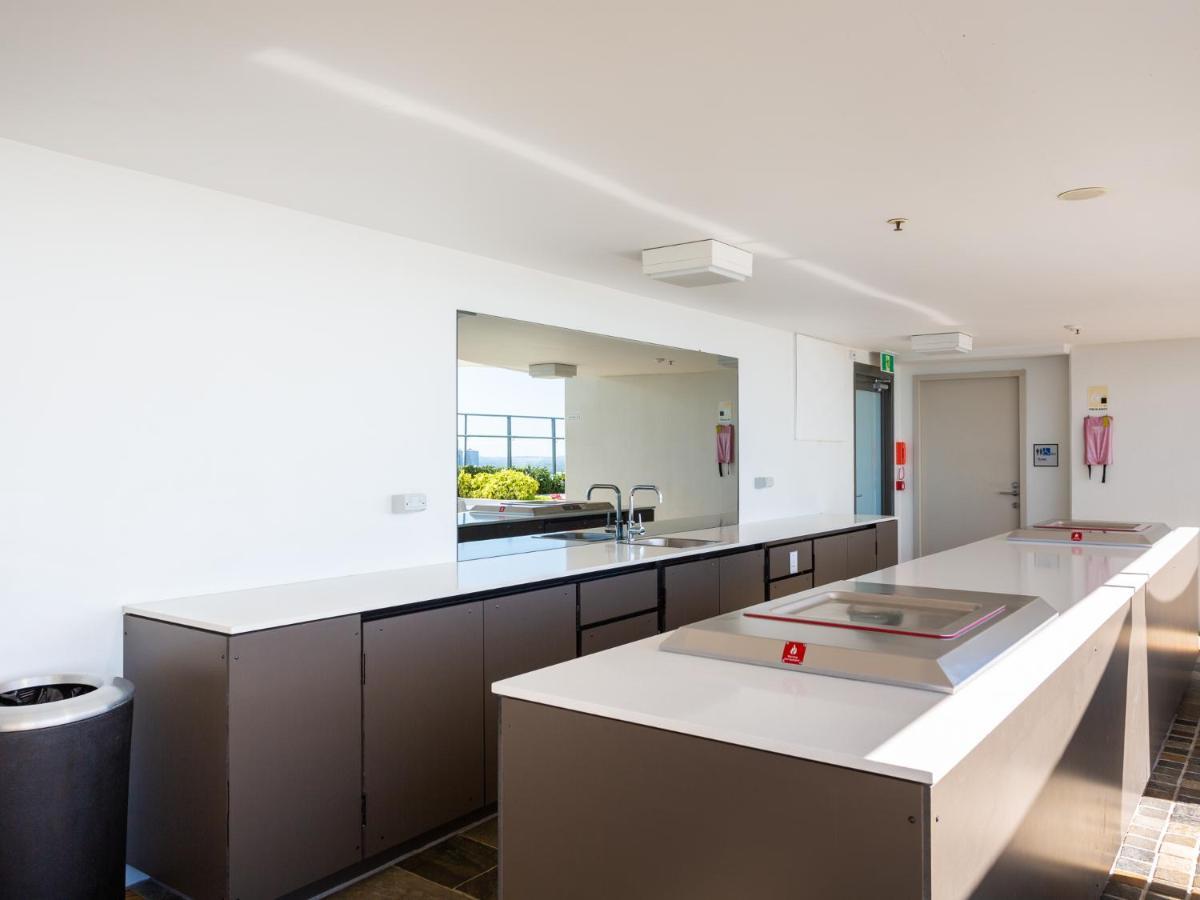 Serain Residences On Surfers Apartment